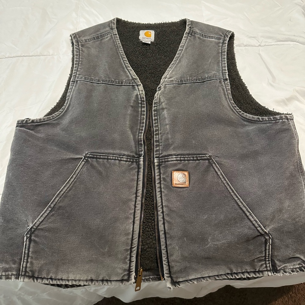 PERFECT FADE Carhartt vest